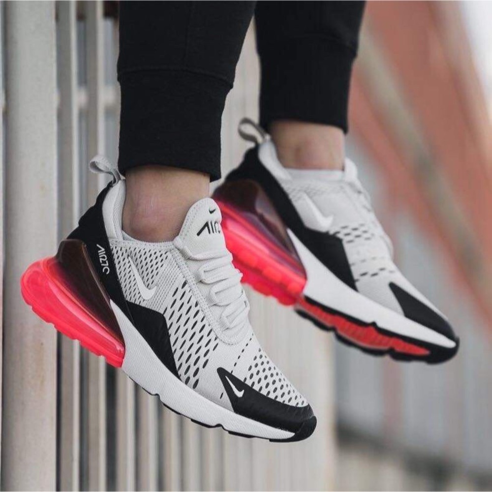 Nike Air Max 270